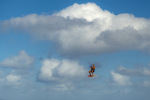 Delphine Catau ”Sky-surf”