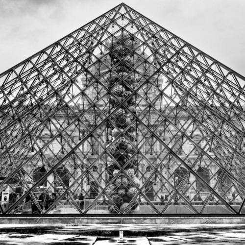Delphine Catau "La pyramide de verre”